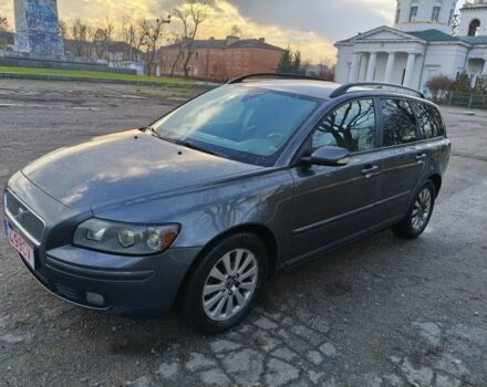 Серый Вольво В50, объемом двигателя 1.6 л и пробегом 300 тыс. км за 3500 $, фото 1 на Automoto.ua