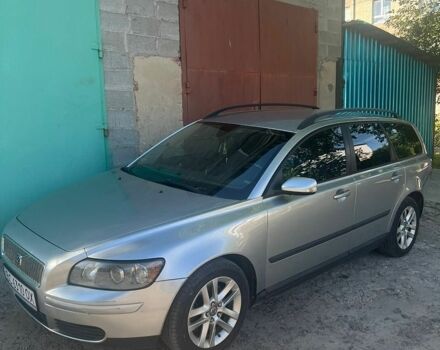Сірий Вольво V50, об'ємом двигуна 2 л та пробігом 309 тис. км за 6000 $, фото 1 на Automoto.ua