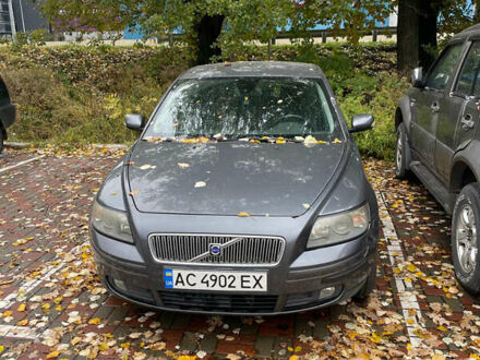 Вольво В50 2006 в Киеве на Automoto.ua Серый Вольво В50, объемом двигателя 1.56 л и пробегом 302 тыс. км за 5300 $, фото 1 на Automoto.ua