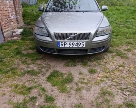 Сірий Вольво V50, об'ємом двигуна 1.6 л та пробігом 357 тис. км за 2660 $, фото 1 на Automoto.ua