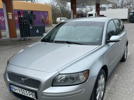 Сірий Вольво V50, об'ємом двигуна 1.8 л та пробігом 265 тис. км за 4800 $, фото 1 на Automoto.ua
