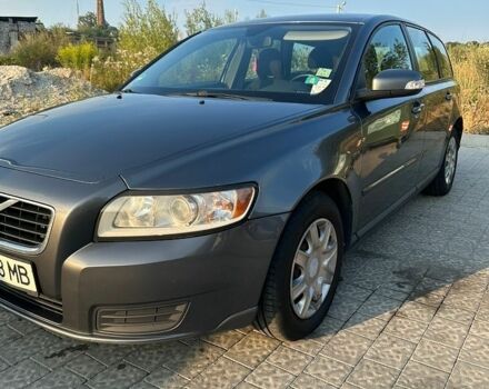 Сірий Вольво V50, об'ємом двигуна 1.6 л та пробігом 293 тис. км за 6400 $, фото 1 на Automoto.ua