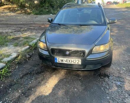 Сірий Вольво V50, об'ємом двигуна 1.6 л та пробігом 380 тис. км за 1796 $, фото 1 на Automoto.ua