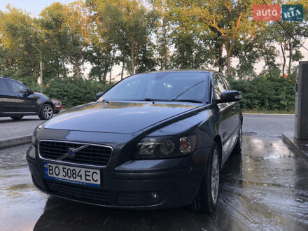 Вольво V50 2007 у Тернополі на Automoto.ua Сірий Вольво V50, об'ємом двигуна 2 л та пробігом 350 тис. км за 5500 $, фото 1 на Automoto.ua