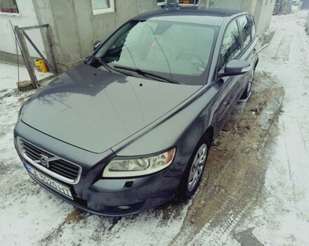 Сірий Вольво V50, об'ємом двигуна 1.6 л та пробігом 250 тис. км за 5200 $, фото 1 на Automoto.ua