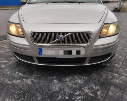 Сірий Вольво V50, об'ємом двигуна 1.6 л та пробігом 280 тис. км за 2650 $, фото 1 на Automoto.ua