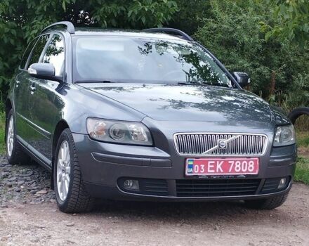 Сірий Вольво V50, об'ємом двигуна 1.8 л та пробігом 240 тис. км за 5500 $, фото 1 на Automoto.ua