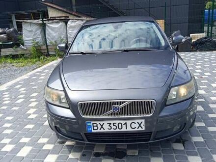 Вольво V50 2007 у Шепетовке на Automoto.ua Сірий Вольво V50, об'ємом двигуна 1.6 л та пробігом 293 тис. км за 6200 $, фото 1 на Automoto.ua