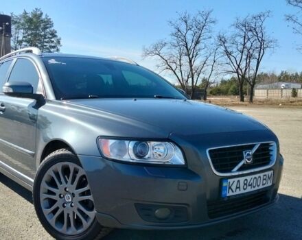 Сірий Вольво V50, об'ємом двигуна 2 л та пробігом 339 тис. км за 6500 $, фото 1 на Automoto.ua