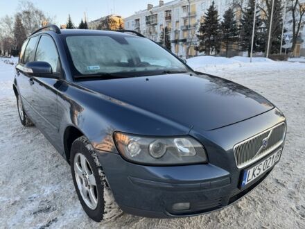 Сірий Вольво V50, об'ємом двигуна 1.6 л та пробігом 389 тис. км за 3441 $, фото 1 на Automoto.ua