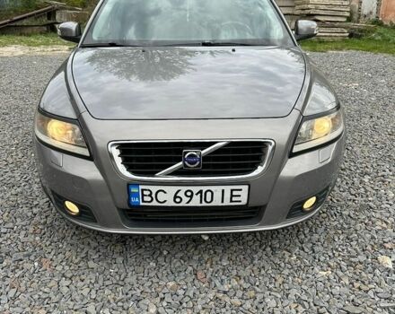 Сірий Вольво V50, об'ємом двигуна 1.6 л та пробігом 187 тис. км за 6400 $, фото 1 на Automoto.ua