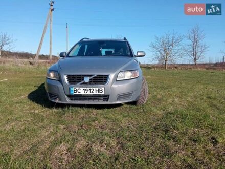 Вольво V50 2007 у Львові на Automoto.ua Сірий Вольво V50, об'ємом двигуна 1.56 л та пробігом 440 тис. км за 4800 $, фото 1 на Automoto.ua