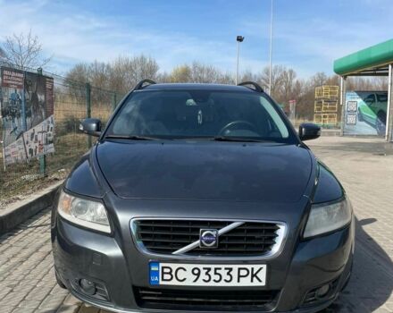 Сірий Вольво V50, об'ємом двигуна 2 л та пробігом 240 тис. км за 6300 $, фото 1 на Automoto.ua