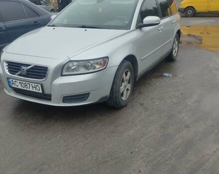 Серый Вольво В50, объемом двигателя 1.6 л и пробегом 283 тыс. км за 7000 $, фото 1 на Automoto.ua