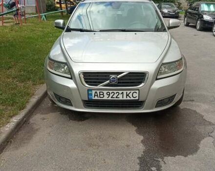 Вольво В50 2008 в Виннице на Automoto.ua Серый Вольво В50, объемом двигателя 1.56 л и пробегом 236 тыс. км за 7100 $, фото 1 на Automoto.ua