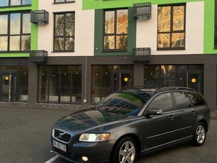 Вольво В50 2008 в Вараш (Кузнецовск) на Automoto.ua Серый Вольво В50, объемом двигателя 2 л и пробегом 253 тыс. км за 7900 $, фото 1 на Automoto.ua