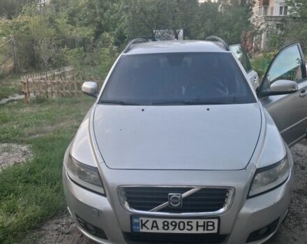 Сірий Вольво V50, об'ємом двигуна 1.6 л та пробігом 335 тис. км за 6600 $, фото 1 на Automoto.ua