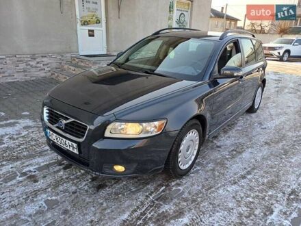 Вольво V50 2008 у Луцьку на Automoto.ua Сірий Вольво V50, об'ємом двигуна 1.8 л та пробігом 260 тис. км за 5550 $, фото 1 на Automoto.ua