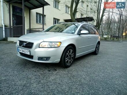 Вольво В50 2008 в Дружковке на Automoto.ua Серый Вольво В50, объемом двигателя 1.6 л и пробегом 265 тыс. км за 7000 $, фото 1 на Automoto.ua