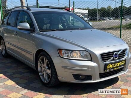 Вольво В50 2009 в Стрые на Automoto.ua Серый Вольво В50, объемом двигателя 1.6 л и пробегом 251 тыс. км за 7400 $, фото 1 на Automoto.ua