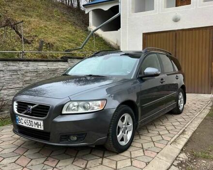 Сірий Вольво V50, об'ємом двигуна 1.6 л та пробігом 300 тис. км за 5700 $, фото 1 на Automoto.ua