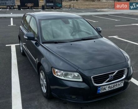 Сірий Вольво V50, об'ємом двигуна 1.56 л та пробігом 280 тис. км за 6800 $, фото 1 на Automoto.ua