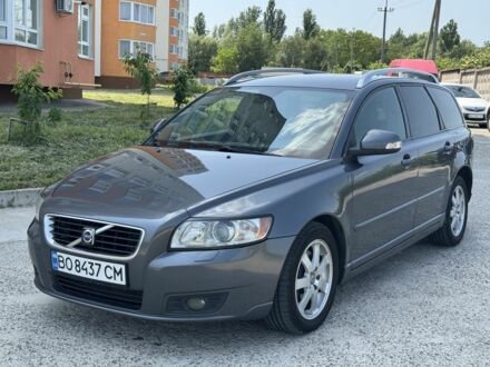 Вольво V50 2009 у Хмельницькому на Automoto.ua Сірий Вольво V50, об'ємом двигуна 2 л та пробігом 230 тис. км за 6800 $, фото 1 на Automoto.ua
