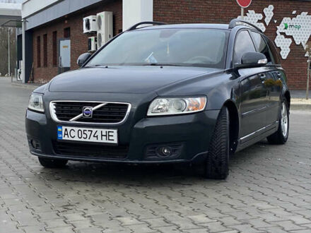 Вольво V50 2009 у Луцьку на Automoto.ua Сірий Вольво V50, об'ємом двигуна 1.6 л та пробігом 230 тис. км за 6699 $, фото 1 на Automoto.ua