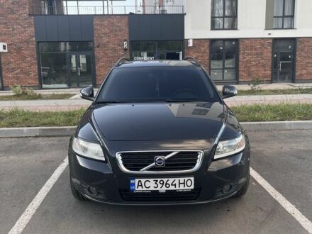 Вольво В50 2009 в Здолбунове на Automoto.ua Серый Вольво В50, объемом двигателя 1.6 л и пробегом 177 тыс. км за 9999 $, фото 1 на Automoto.ua