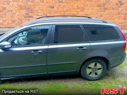 Вольво V50 2009 у Хусте на Automoto.ua Сірий Вольво V50, об'ємом двигуна 1.6 л та пробігом 195 тис. км за 3200 $, фото 1 на Automoto.ua