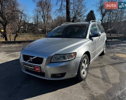 Сірий Вольво V50, об'ємом двигуна 1.6 л та пробігом 231 тис. км за 6990 $, фото 1 на Automoto.ua