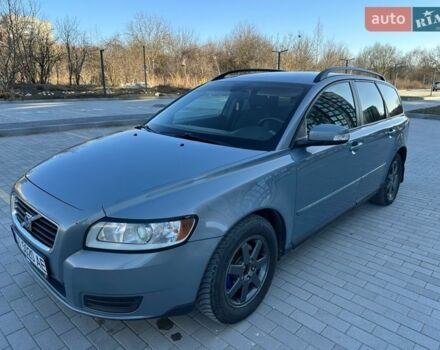 Сірий Вольво V50, об'ємом двигуна 1.56 л та пробігом 270 тис. км за 5700 $, фото 1 на Automoto.ua