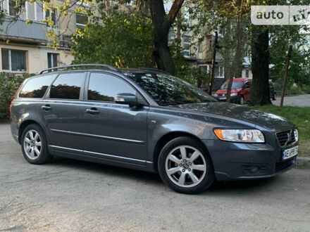 Вольво V50 2009 у Дніпро (Дніпропетровську) на Automoto.ua Сірий Вольво V50, об'ємом двигуна 1.56 л та пробігом 224 тис. км за 8500 $, фото 1 на Automoto.ua