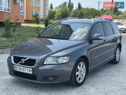 Вольво V50 2009 у Хмельницькому на Automoto.ua Сірий Вольво V50, об'ємом двигуна 2 л та пробігом 230 тис. км за 6799 $, фото 1 на Automoto.ua