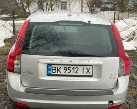 Сірий Вольво V50, об'ємом двигуна 1.6 л та пробігом 219 тис. км за 5450 $, фото 1 на Automoto.ua