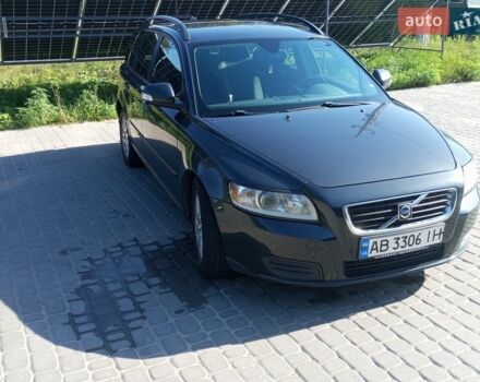 Серый Вольво В50, объемом двигателя 1.56 л и пробегом 257 тыс. км за 5200 $, фото 1 на Automoto.ua