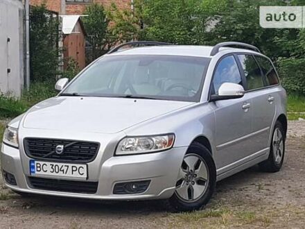 Вольво В50 2009 в Стрые на Automoto.ua Серый Вольво В50, объемом двигателя 1.6 л и пробегом 200 тыс. км за 7150 $, фото 1 на Automoto.ua