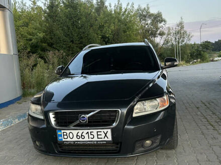 Вольво V50 2009 у Тернополі на Automoto.ua Сірий Вольво V50, об'ємом двигуна 1.6 л та пробігом 291 тис. км за 6300 $, фото 1 на Automoto.ua