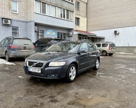 Серый Вольво В50, объемом двигателя 0 л и пробегом 272 тыс. км за 7200 $, фото 1 на Automoto.ua