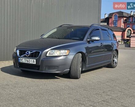 Сірий Вольво V50, об'ємом двигуна 1.6 л та пробігом 240 тис. км за 8300 $, фото 1 на Automoto.ua