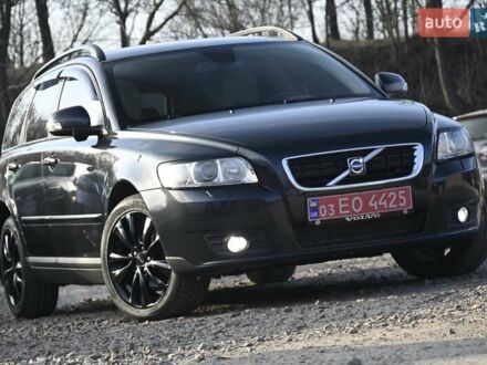 Вольво В50 2010 в Бердичеве на Automoto.ua Серый Вольво В50, объемом двигателя 1.6 л и пробегом 229 тыс. км за 8100 $, фото 1 на Automoto.ua