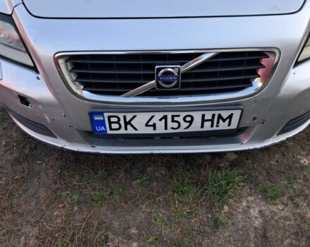 Сірий Вольво V50, об'ємом двигуна 1.6 л та пробігом 218 тис. км за 6400 $, фото 1 на Automoto.ua