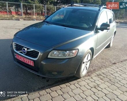 Сірий Вольво V50, об'ємом двигуна 1.6 л та пробігом 251 тис. км за 6900 $, фото 1 на Automoto.ua