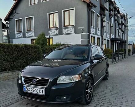 Вольво В50 2010 в Жовкве на Automoto.ua Серый Вольво В50, объемом двигателя 1.6 л и пробегом 242 тыс. км за 7500 $, фото 1 на Automoto.ua