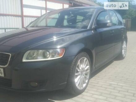 Вольво V50 2010 у Буче на Automoto.ua Сірий Вольво V50, об'ємом двигуна 1.6 л та пробігом 263 тис. км за 8000 $, фото 1 на Automoto.ua