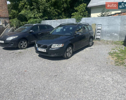 Сірий Вольво V50, об'ємом двигуна 1.56 л та пробігом 290 тис. км за 6000 $, фото 1 на Automoto.ua