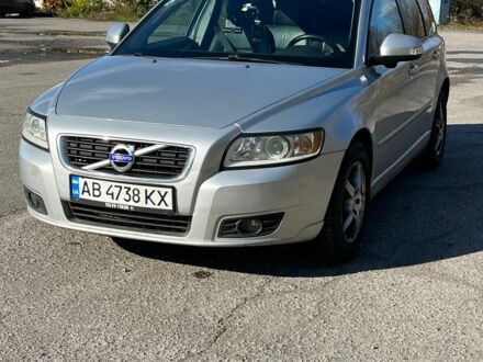 Сірий Вольво V50, об'ємом двигуна 1.6 л та пробігом 320 тис. км за 5200 $, фото 1 на Automoto.ua