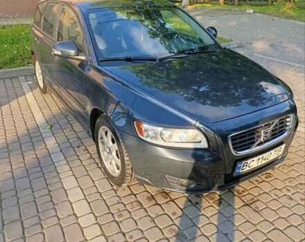 Сірий Вольво V50, об'ємом двигуна 2 л та пробігом 247 тис. км за 7200 $, фото 1 на Automoto.ua