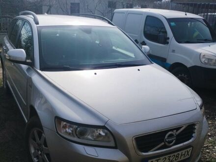 Сірий Вольво V50, об'ємом двигуна 1.6 л та пробігом 201 тис. км за 8000 $, фото 1 на Automoto.ua