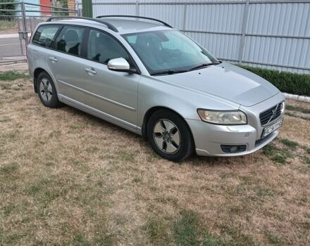 Сірий Вольво V50, об'ємом двигуна 1.6 л та пробігом 276 тис. км за 5950 $, фото 1 на Automoto.ua